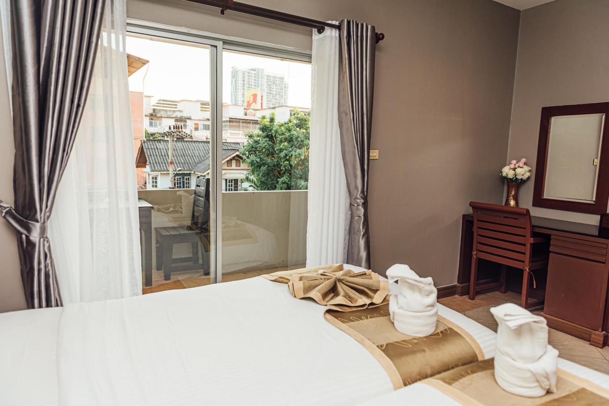 Gazebo 4* Pattaya