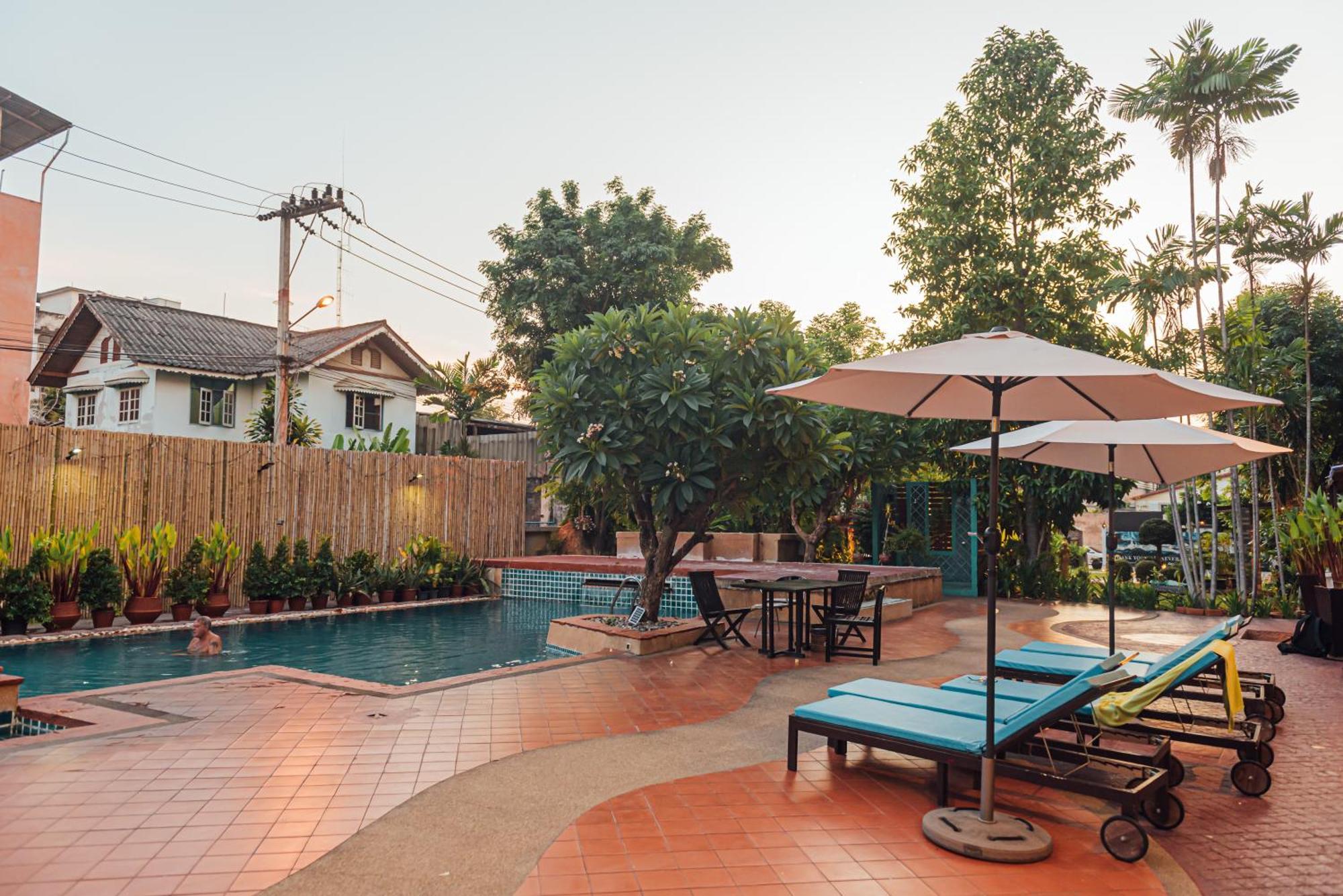 Gazebo 4*